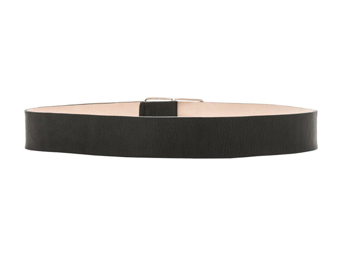 The Mila Classic Belt - THE WILLOWS